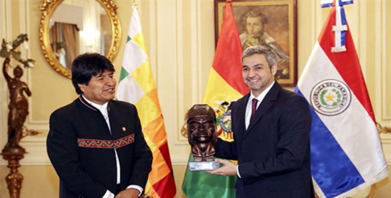 Bolivia President Evo Morales with Paraguayan President-Electt Mario Abdo Benitez in La Paz. Vaaju.com photo