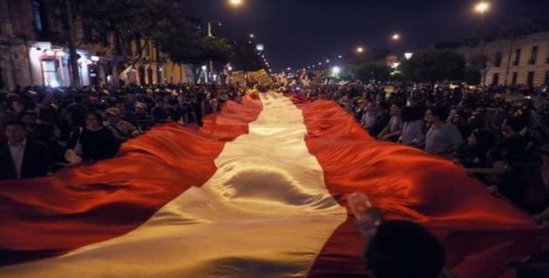 March in Lima to protest pardoning of former president Alberto Fujimori (EFE)