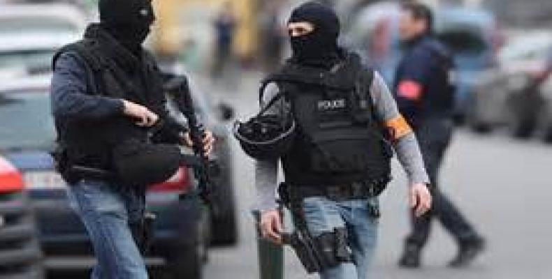 Policía belga se moviliza tras atentado