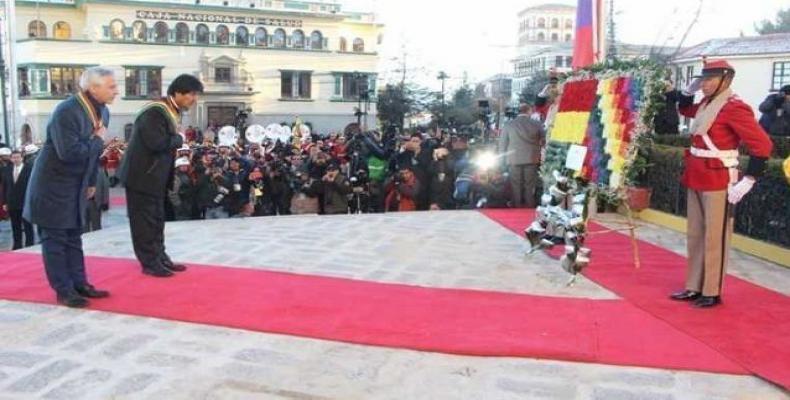 Evo Morales felicita a Fuerzas Armadas de Bolivia por su aniversario. Foto:Cubadebate.