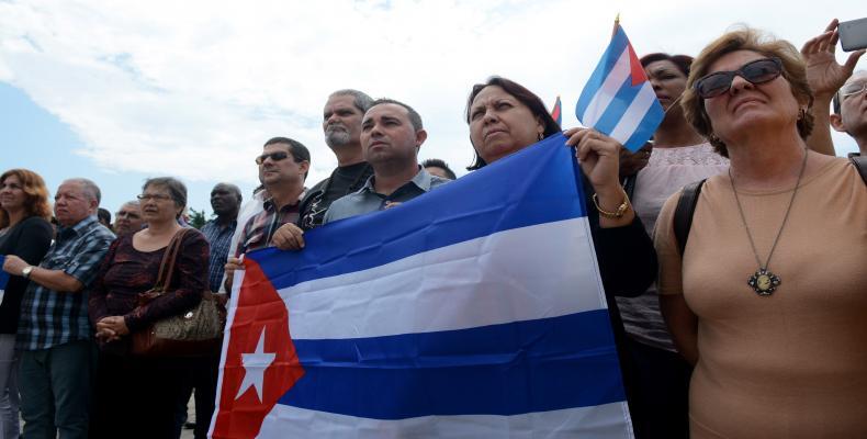 Representatives of Cuban NGOs  in Lima. Photo/Roberto Suarez