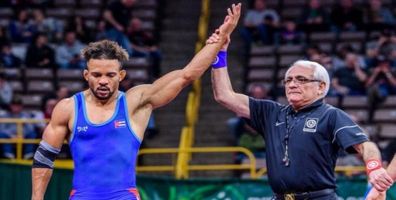 Alejandro Valdés, proclamé vainqueur à Ottawa. Photo UWW