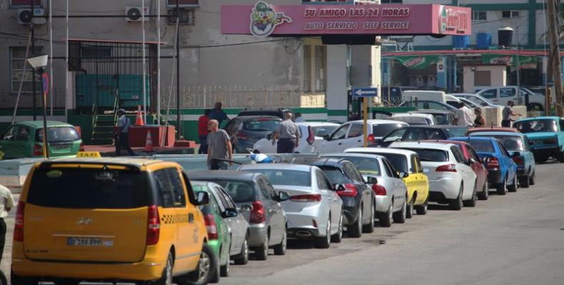 Punto de venta de gasolina en La Habana. Foto: DPA