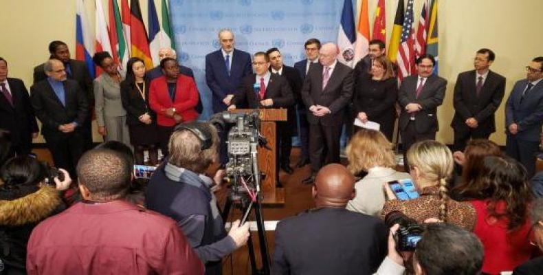 Venezuelan Foreign Minister Jorge Arreaza announces group at UN news conference.  Photo: teleSUR