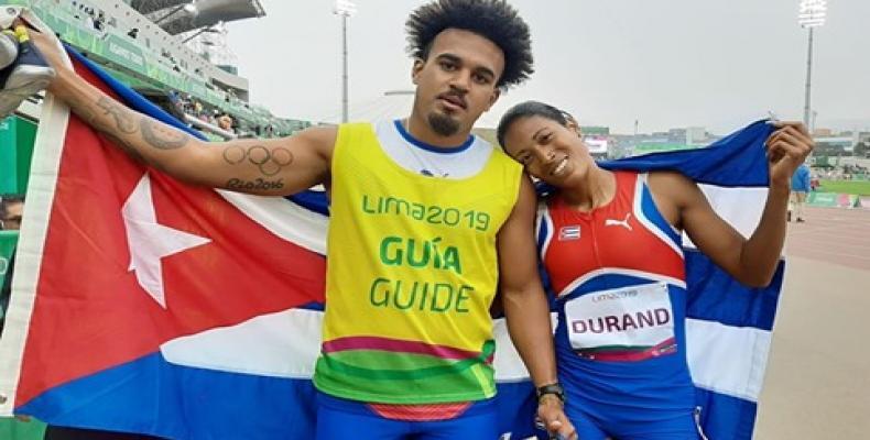 Sur la photo, Omara Durand, l'athlète handicapée cubaine qui a remporté 3 médailles d'or aux Parapanaméricains de Lima