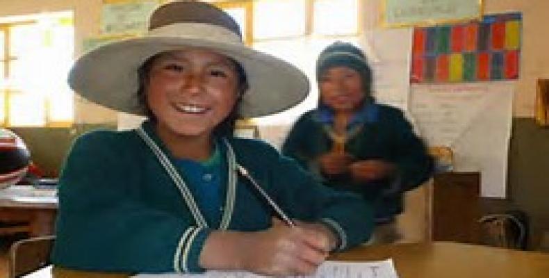 La educación en Bolivia llega a amplios sectores de la sociedad