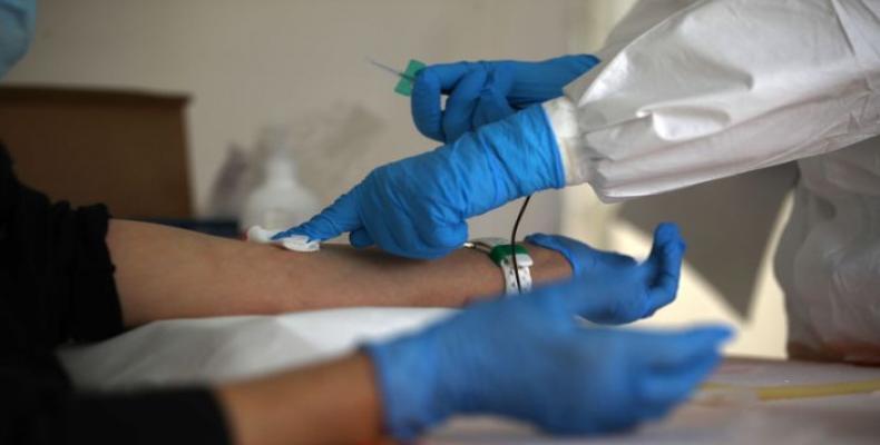 Hospitales italianos tratan el coronavirus con la sangre de pacientes curados/EFE