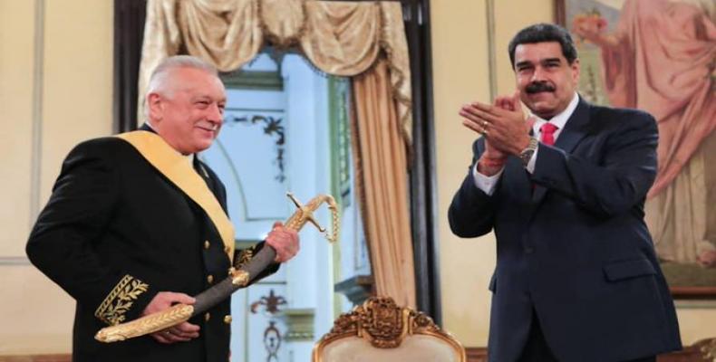 The Venezuelan president highlighted relations between his country and Russia.  (Photo: teleSUR)