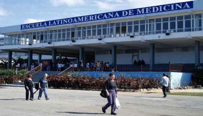 Havana | Peace Boat Members Visit Cuba's Latin American Medical School