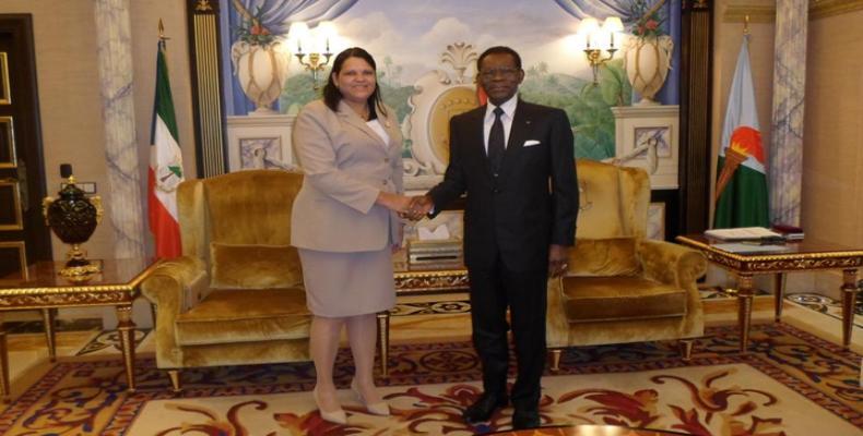 Mercedes Lopez Acea s'entretient à Malabo avec le président de la Guinée équatoriale
