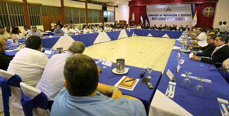 Mesa de diálogo en Nicaragua