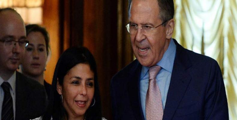 Delcy Rodríguez y Serguei Lavrov