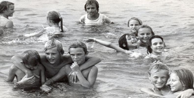 Niños de Chernobil en Cuba (imagen de archivo)