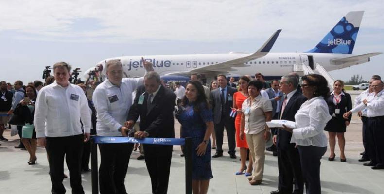 L'année dernière Jet Blue a ouvert sa liaison Miami-Santa Clara. Image des archives