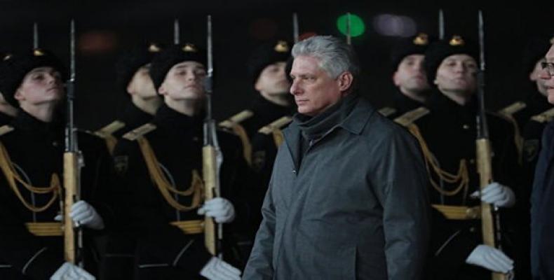 Cuban president begins official visit to Russia.  Photo: CubaDebate