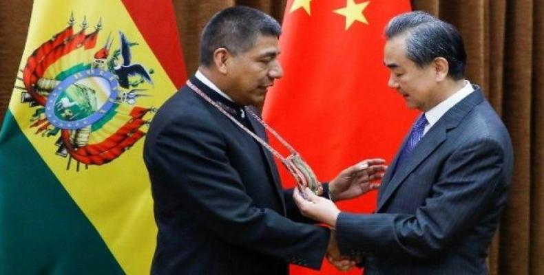 Bolivian foreign minister visits China.   Photo: Reuters