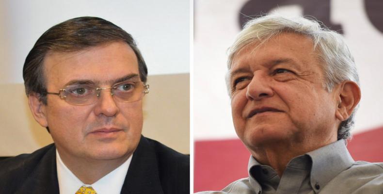 Marcelo Ebrard, futuro canciller, y AMLO, recién electo presidente mexicano