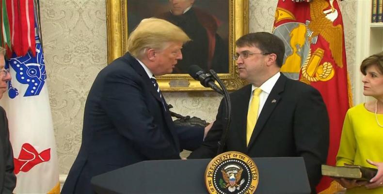 Robert Wilkie sworn in as new Veterans Affairs secretary.  Photo: AP