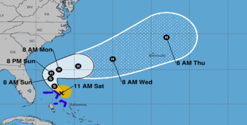 Forecast trajectory map from National Hurricane Center, Miami, Florida.  (Photo: CBS News)