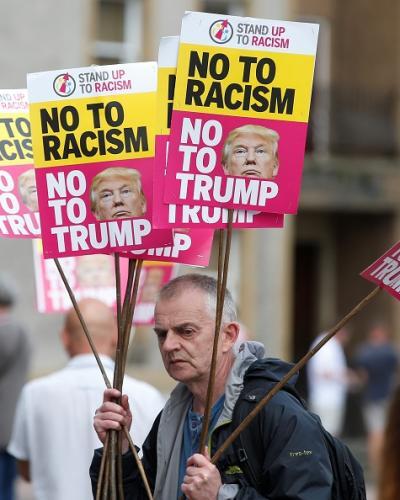 Massive protests against Trump in London.  Photo: Reuters