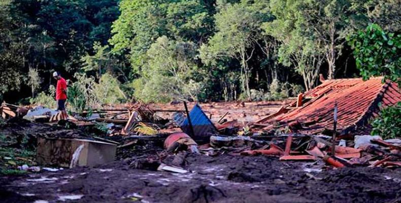 Asciende a 121 fallecidos por quiebre de represa en Brasil. Foto: PL.