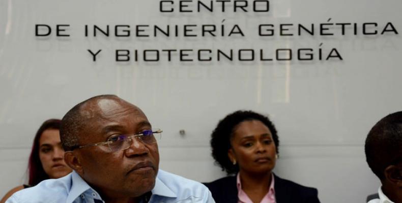 Augusto destacó los avances significativos que ha tenido en  la salud la biotecnología de Cuba. Fotos: Marcelino Vázquez