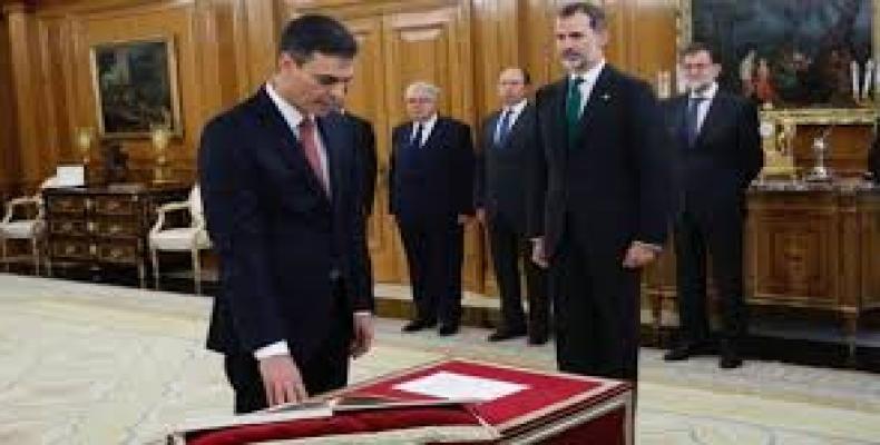 Pedro Sánchez jura como presidente del Gobierno de España/Imagen:Telesur