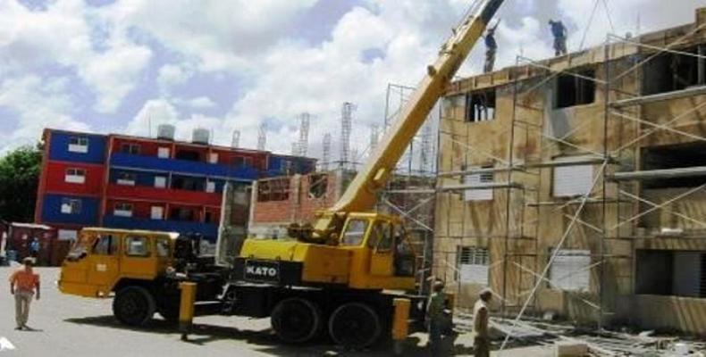 Construirán en Santiago de Cuba más de 3 mil viviendas. Foto: Radio Reloj.