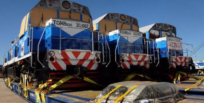 Las recién llegadas se utilizarán en la zona occidental en las labores de transportación de la zafra azucarera y de carga. Foto: Juventud Rebelde