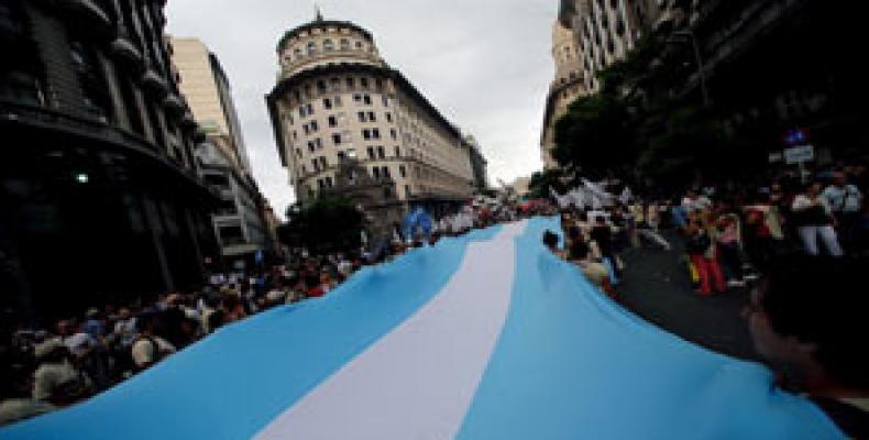 Marcha en Argentina contra gobierno neoliberal de Macri