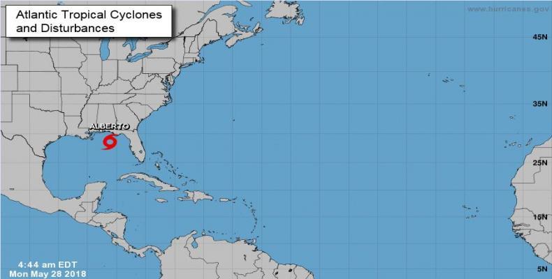 Instituto cubano de Meteorología informa que la tormenta subtropical Alberto se mueve hacia el extremo noroeste de la Florida.Foto:Mundo Hispánico.