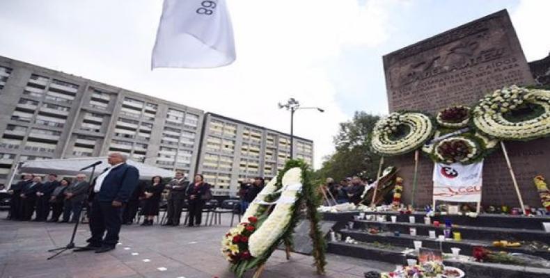 AMLO en el cincuentenario de Tlatelolco