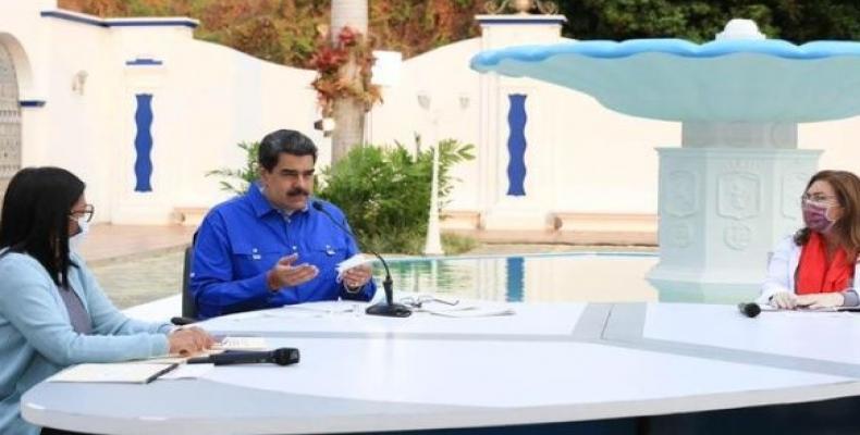 Maduro during a television broadcast in Caracas.  April 15, 2020.  (Photo: Twitter/ @NicolasMaduro)