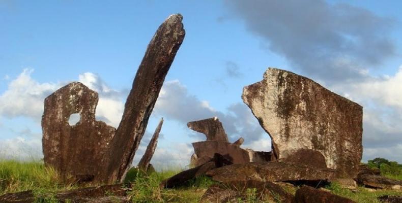 El círculo megalítico por analogía con el famoso monumento prehistórico del Reino Unido se encuentra cerca de la ciudad de Calçoene, en el estado de Amapá en el