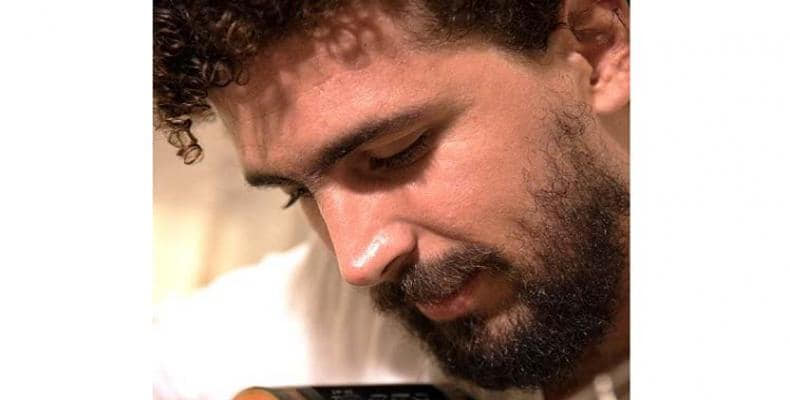 El trovador cubano Carlos Fidel Taboada abre este lunes la semana de conciertos online. Foto: PL.