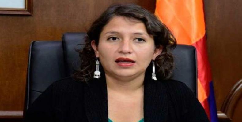 Campero alertó que mucho antes de que los bolivianos ejercieran su derecho al voto, ya la derecha estaba hablando de fraude. Foto: TeleSur