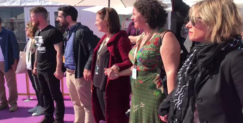 Benicio del Toro, who played Ernesto Guevera on Soderbergh's 2008 film on the Argentinian revolutionary, joined Palestinians in a minute of silence for the Gaza