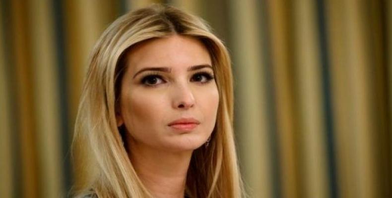 Ivanka Trump tuvo ganancias superiores a los cinco millones de dólares por sus ventas, el año pasado. Foto: Archiivo