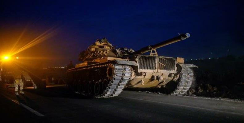 Turkish army tank near border with Akcakale in Sanliurfa province.  (Photo by AFP)