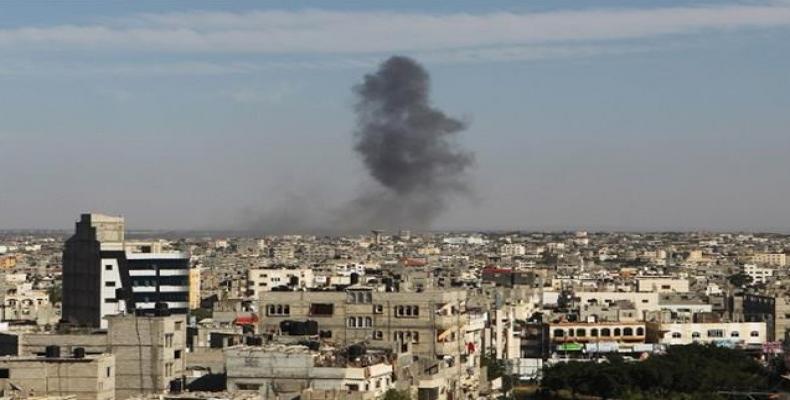 Franja de Gaza agredida por aviones sionistas