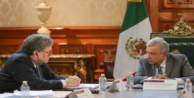 Mexican president meets with US Attorney General Barr in Mexico City.  (Photo: Reuters / Presidency of Mexico)