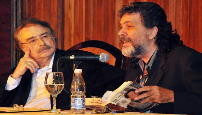 Ignacio Ramonet (I) junto a Abel Prieto (D) asesor del presidente de los Consejos de Estado y de Ministros de Cuba.