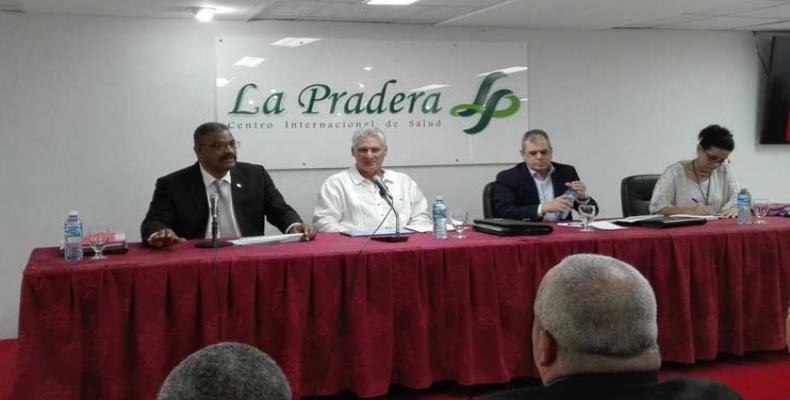 El presidente del TSP, Rubén Remigio Ferro (I) presenta los resultados del trabajo anual del órgano. Foto: PL