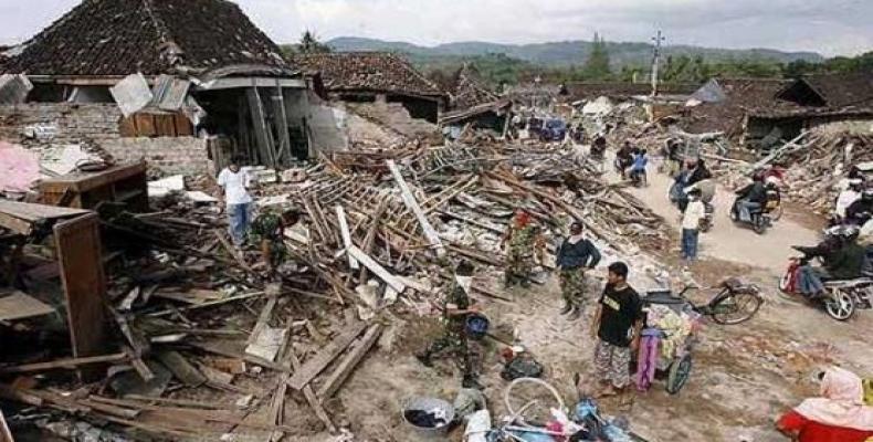 Indonesia se asienta sobre el llamado Anillo de Fuego del Pacífico, - foto: Telesur