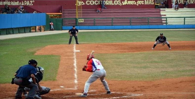 Instante del toe Cuba-México. Foto: ACN