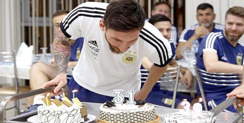 Messi en su cumple 31. Foto: Perú.com