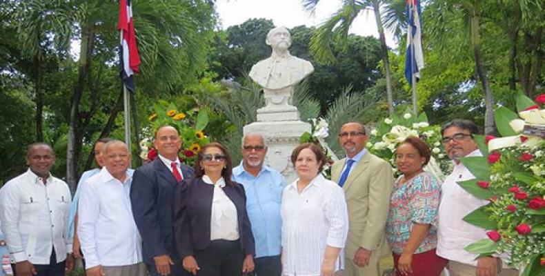La embajadora Carina Soto Agüero resaltó los lazos de amistad que unen a ambos pueblos. Fotos: PL