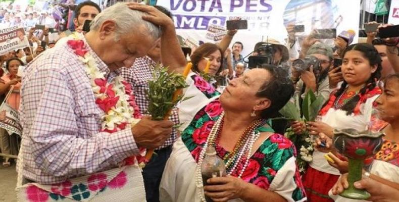 Mexican front-runner Lopez Obrador during a campaign event in Tantoyuca, Veracruz.  May 10, 2018.   Photo: EFE