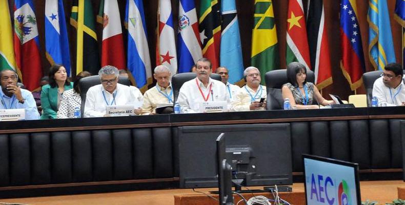 Vicecanciller cubano Abelardo Moreno inauguró el segmento de Altos Funcionarios de la VII Cumbre de la AEC. Foto: Jorge Luis González
