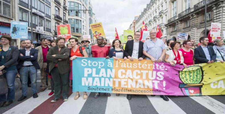 Al menos 10 personas resultaron heridas durante una multitudinaria manifestación en Bélgica,